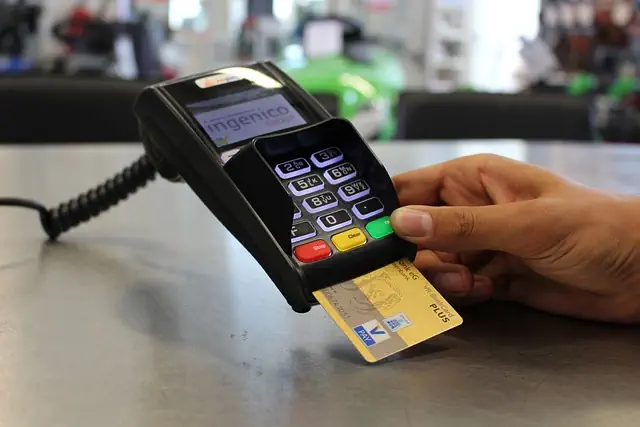 Kreditkarten/Bankomat
